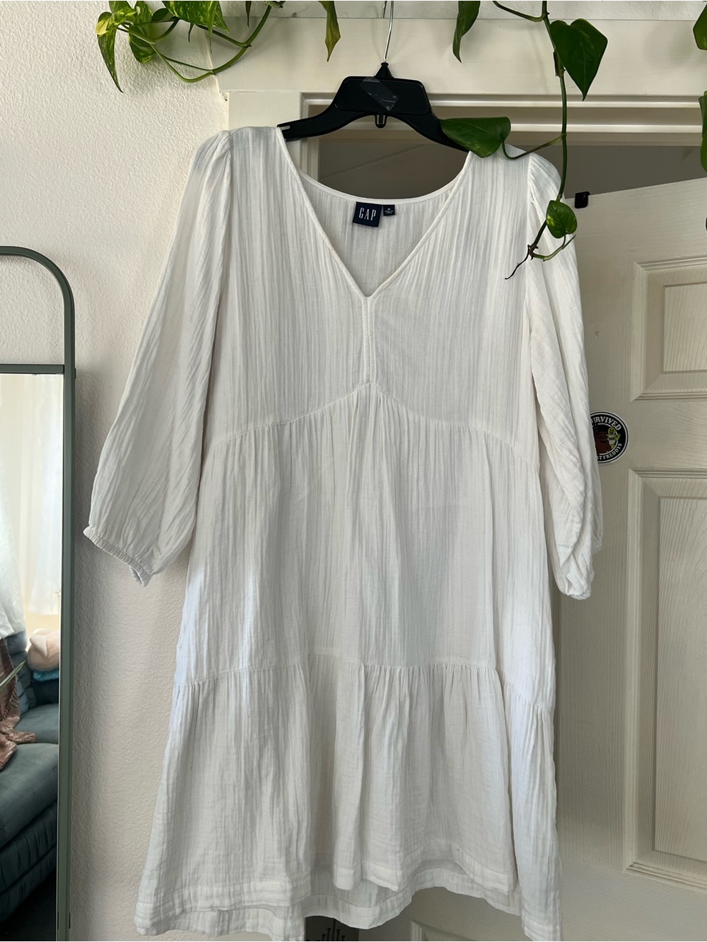 Women’s Gap White Linen Blend Dress - Size Medium